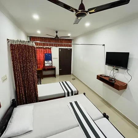 Omar Residency Villa Kochi Exterior photo