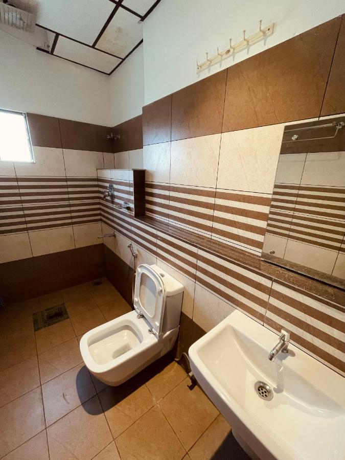 Omar Residency Lodge Kochi