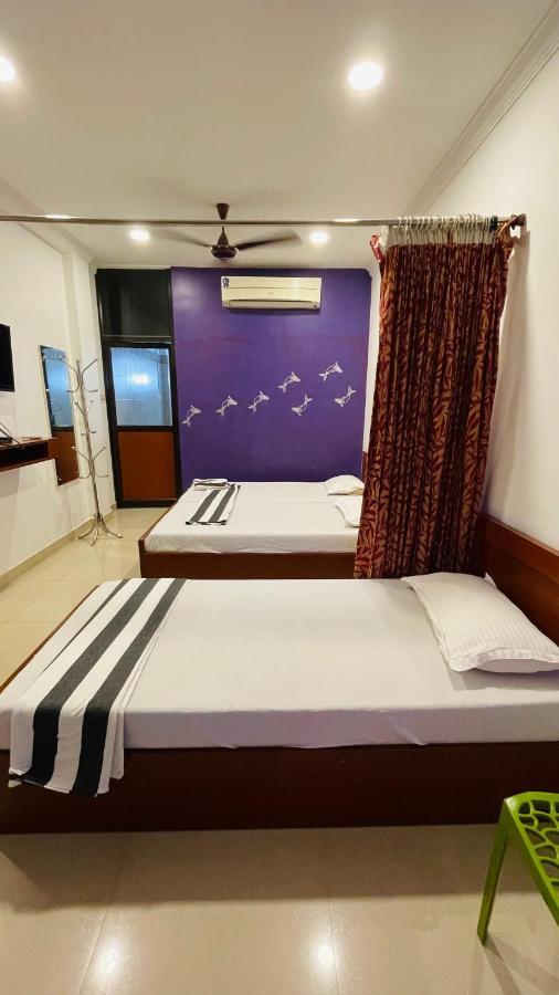 Omar Residency