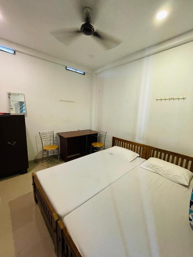 Lodge Omar Residency Kochi