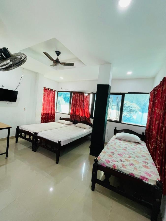 Omar Residency