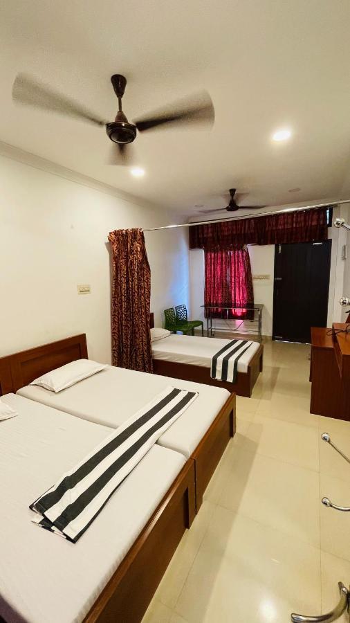 Omar Residency Lodge Kochi