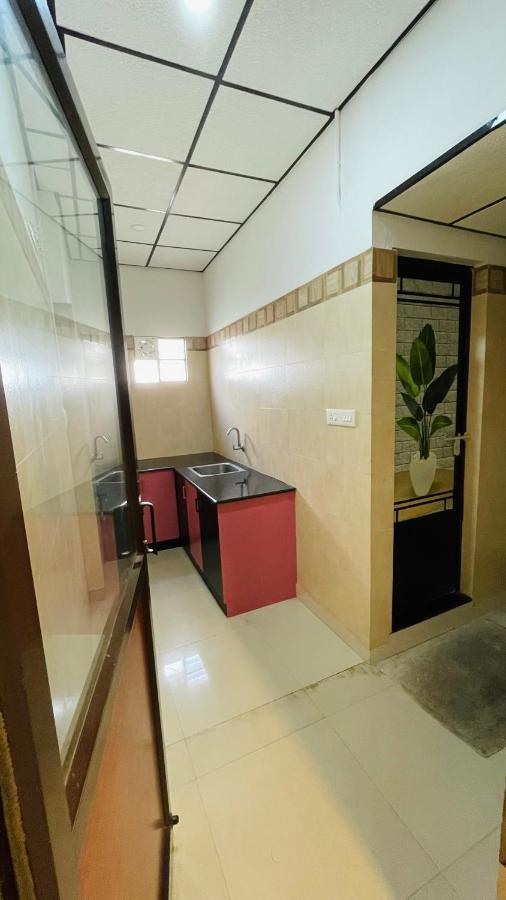 Omar Residency Lodge *