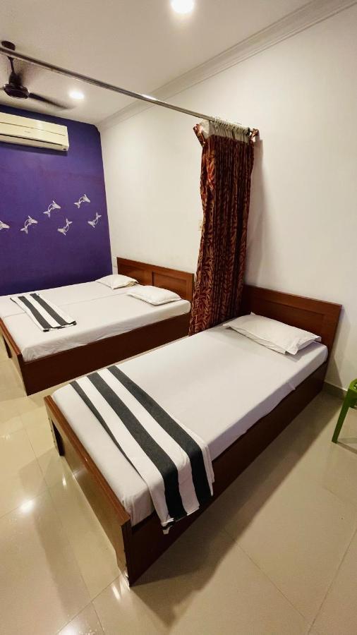 Omar Residency Lodge